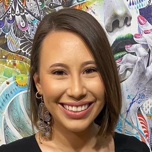 Meet your Posher, Helena